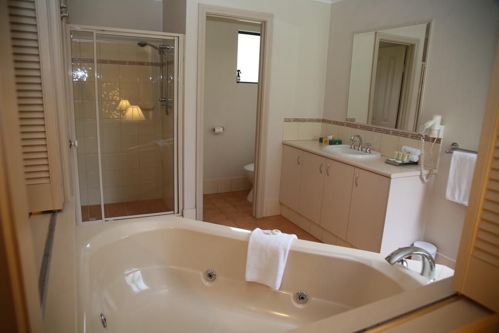 Bushy Lake Chalets Margaret River Екстериор снимка