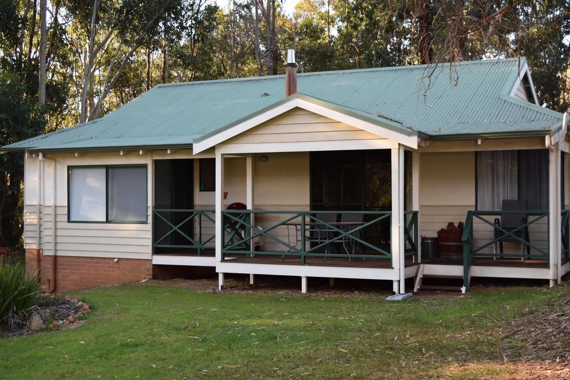 Bushy Lake Chalets Margaret River Екстериор снимка